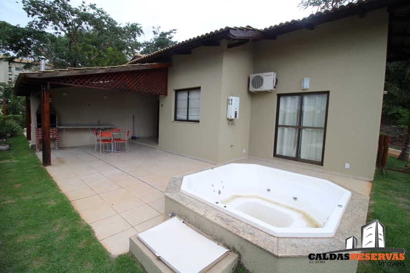 Foto /fotos/cr/imoveis/170-BA012/fotos/170-BA012 (9).JPG
